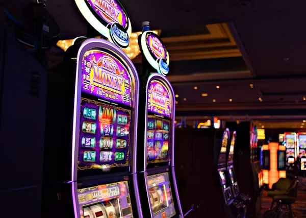 Antarmuka aplikasi kepo88 menampilkan pasar sportsbook Liga 1 dan live dealer games